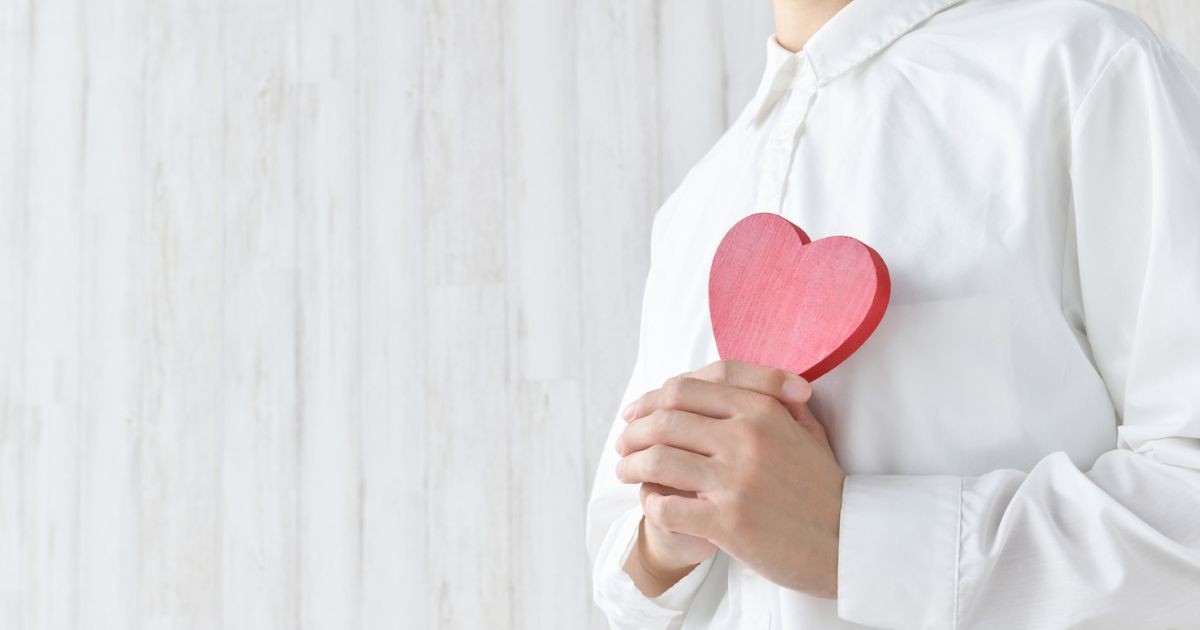 感情が共感を呼び、心を動かすエモーショナルの力のアイキャッチ